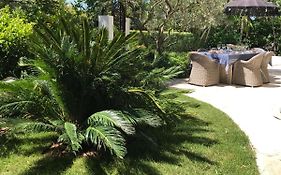 Villa Riviera